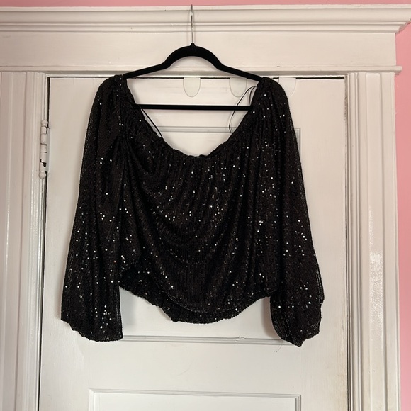 Sarah Sequin Top - Plus Size - Picture 7 of 8